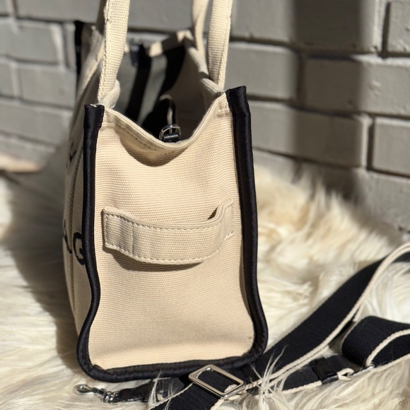 Marc Jacobs Jacquard Medium Tote Bag - Picture 6 of 11